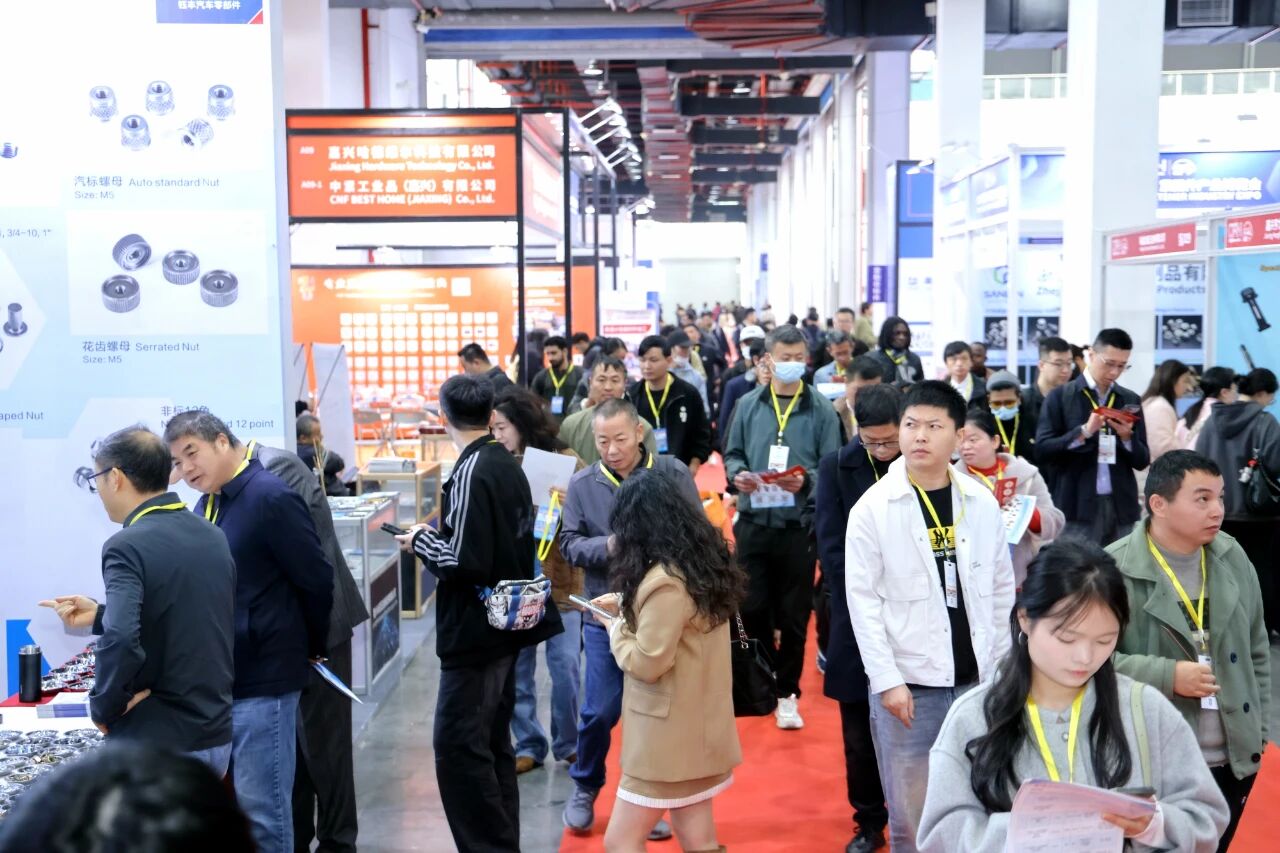 ফাস্টেনার কেনার সময় ক্ষতি এড়ানো! AOKE আপনাকে শেখায় কিভাবে আপনার যা প্রয়োজন তা সঠিকভাবে চিহ্নিত করতে হয়